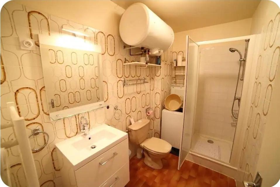 Le 17 Emeurode Apartment Савин Екстериор снимка