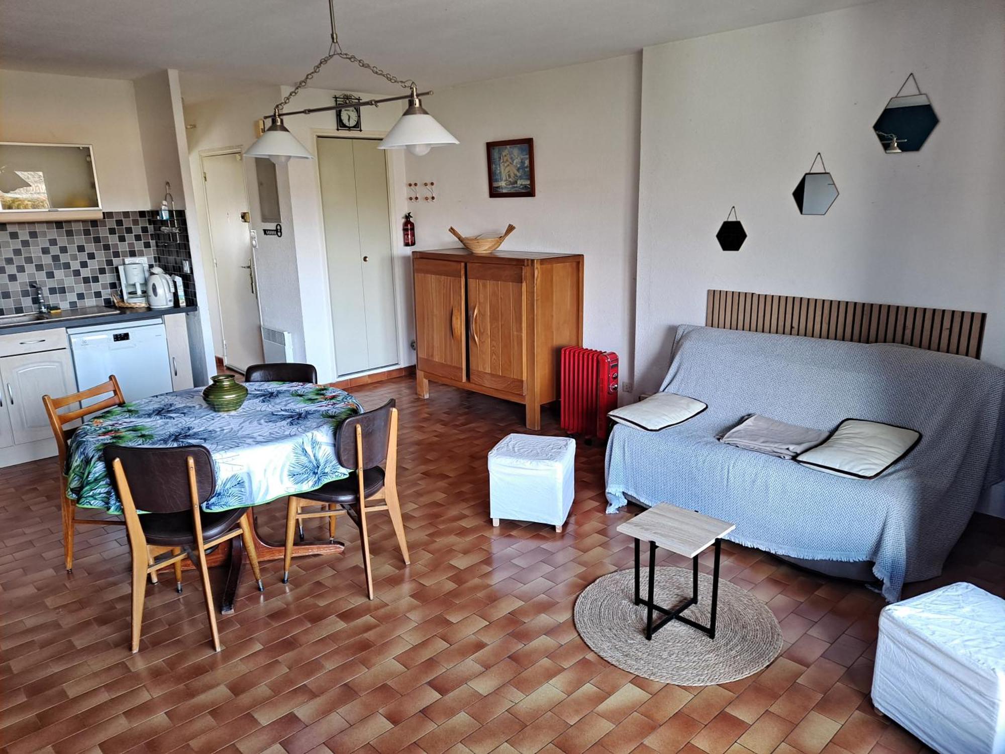 Le 17 Emeurode Apartment Савин Екстериор снимка